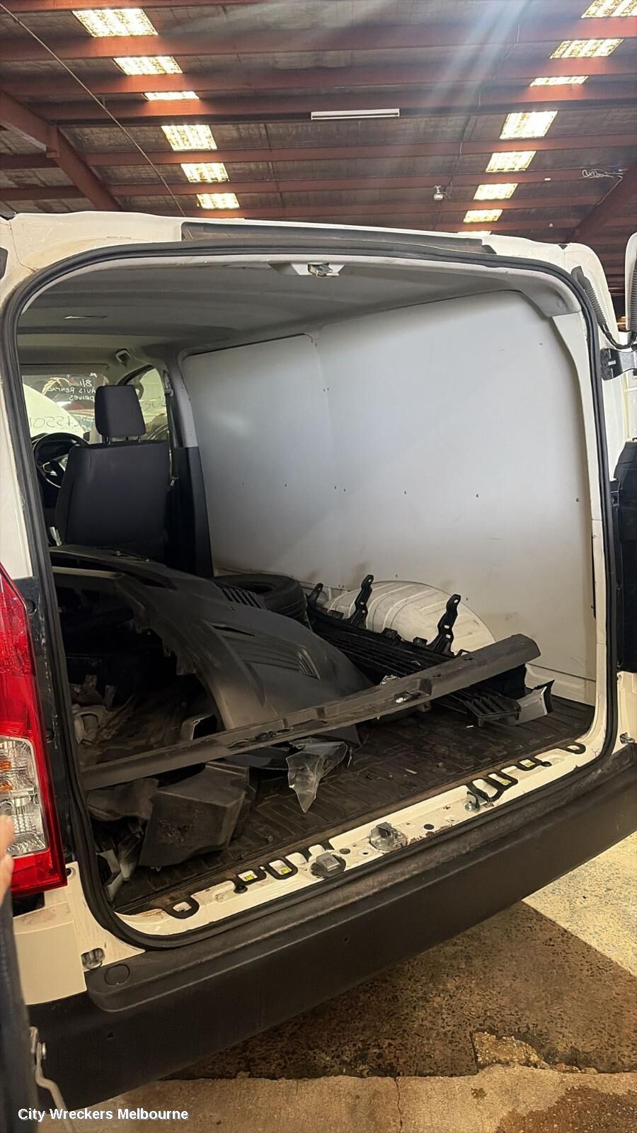 TOYOTA HIACE 2023 Door/Tailgate Seal