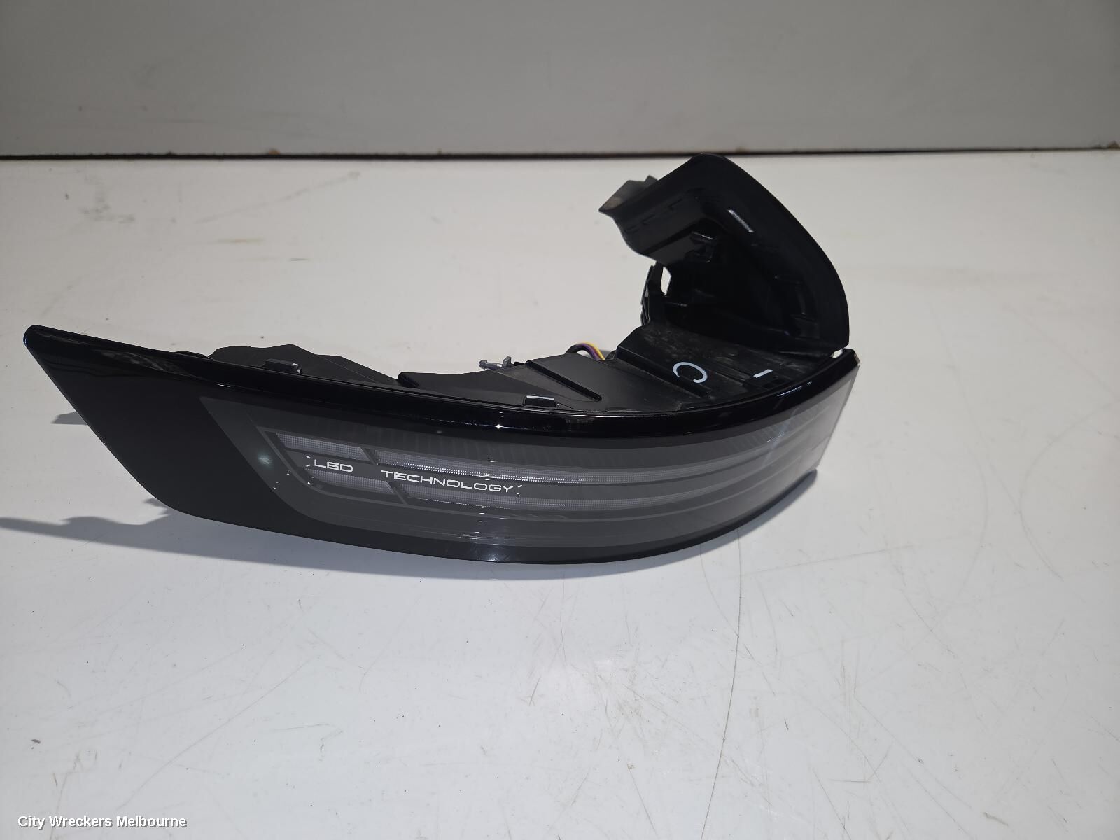 JAECOO J5 2026 Left Taillight