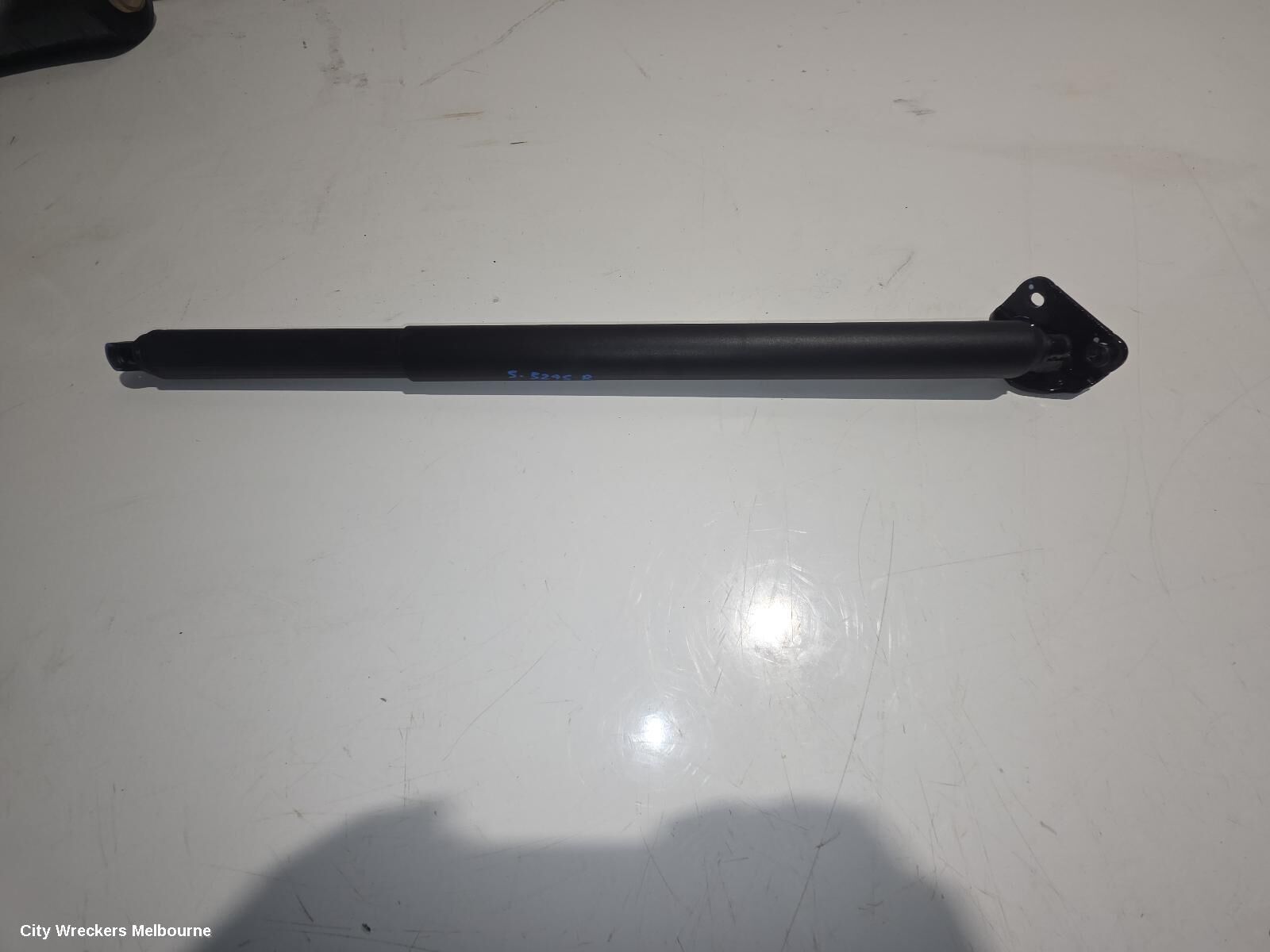 JAECOO J5 2026 Hatch Strut