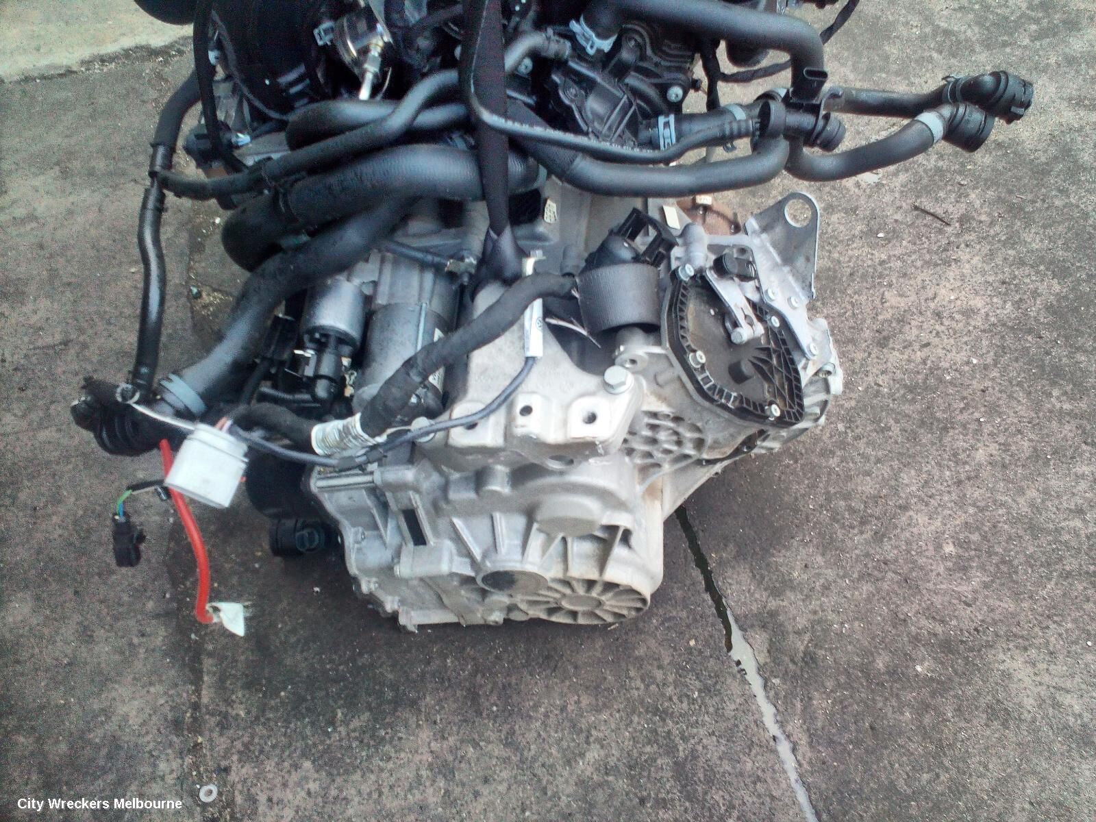 VOLKSWAGEN GOLF 2019 Trans/Gearbox