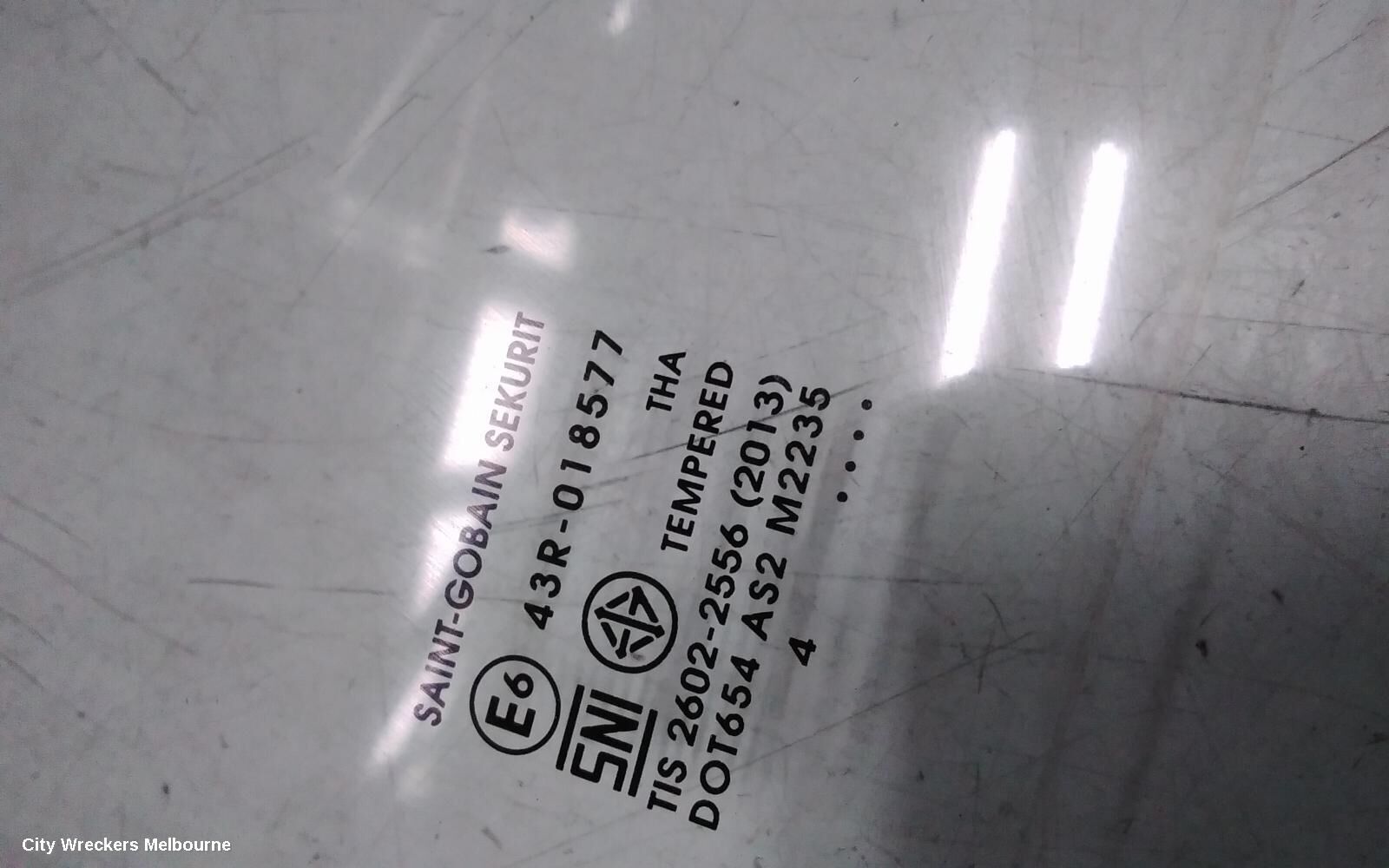 ISUZU DMAX 2023 Right Front Door Window