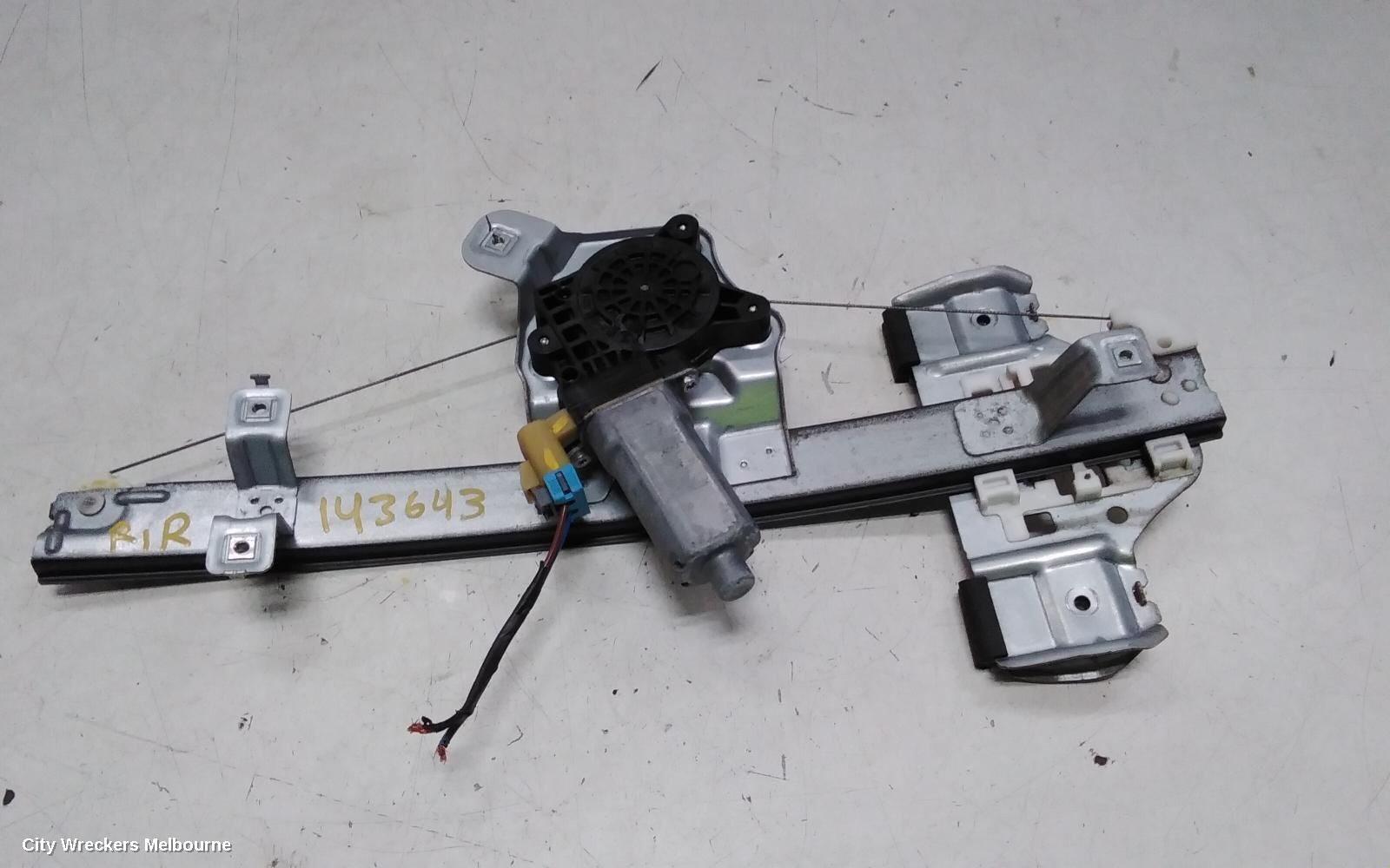 HOLDEN COMMODORE 2008 Right Rear Wnd Reg/Motor