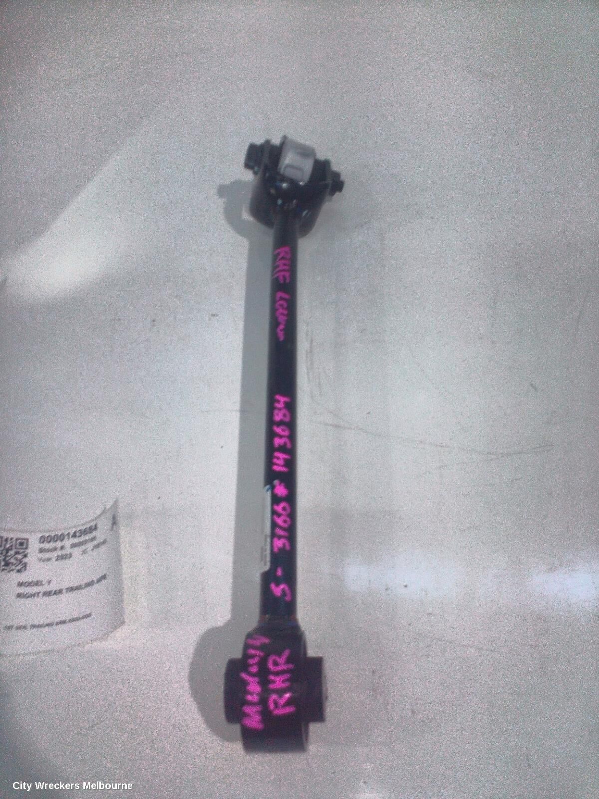 TESLA MODEL Y 2023 Right Rear Trailing Arm