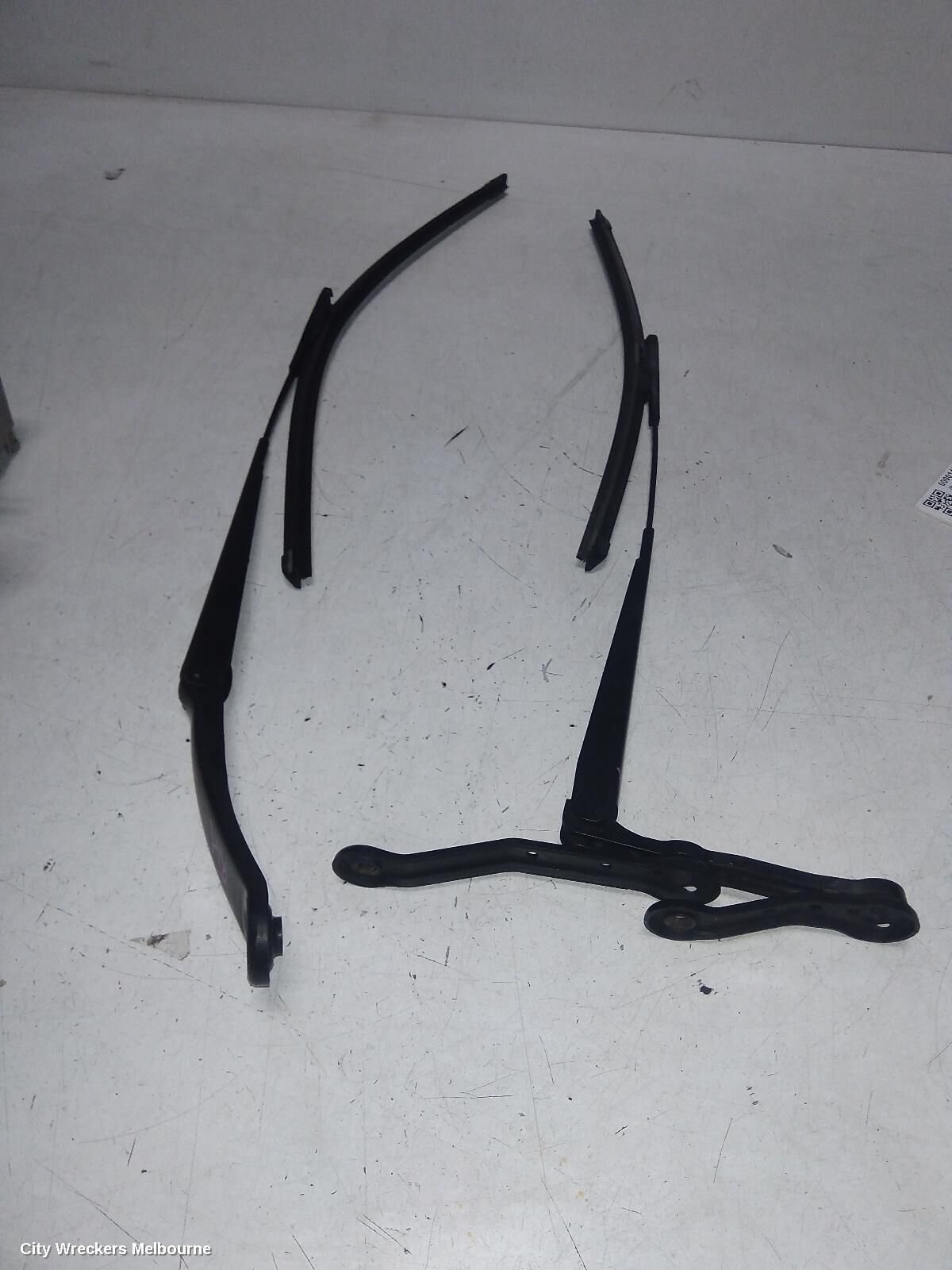 MERCEDES CLA CLASS 2014 Wiper Arm