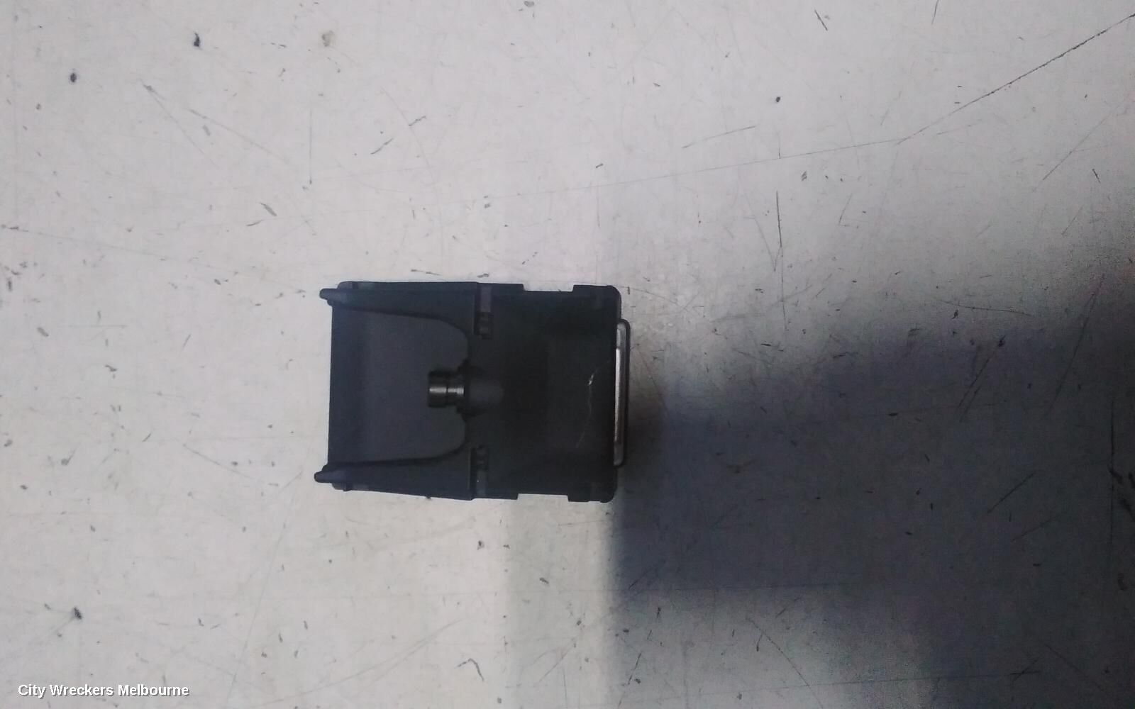 NISSAN XTRAIL 2018 REVERSE CAMERA