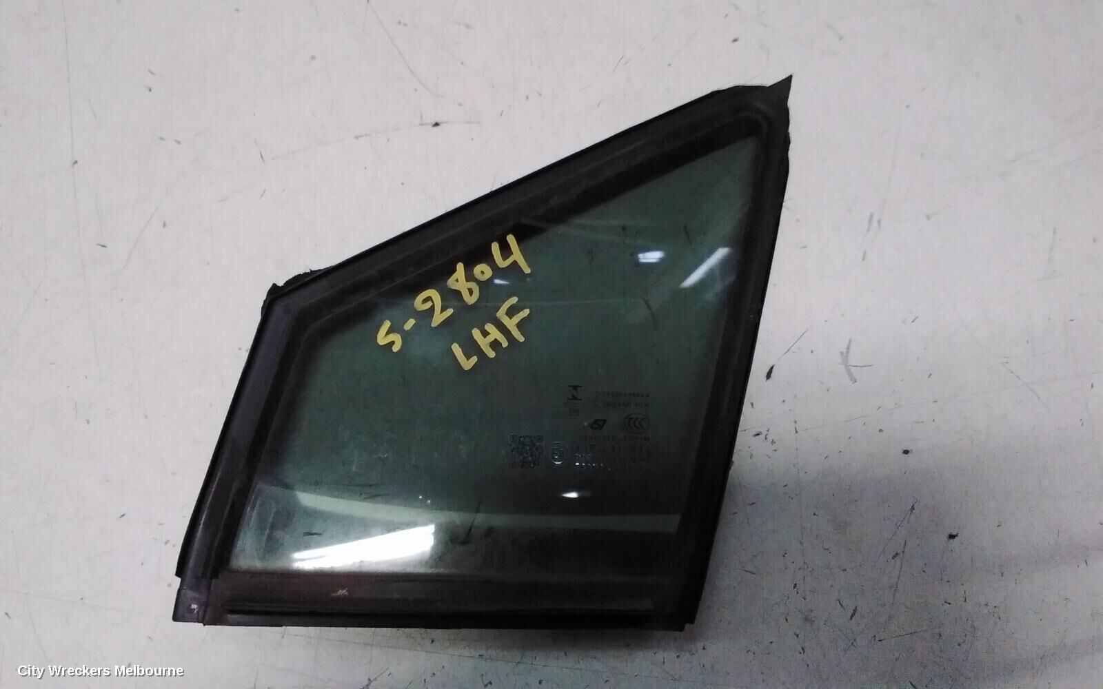 CHERY OMODA 5 2024 Left Front 1/4 Door Glass