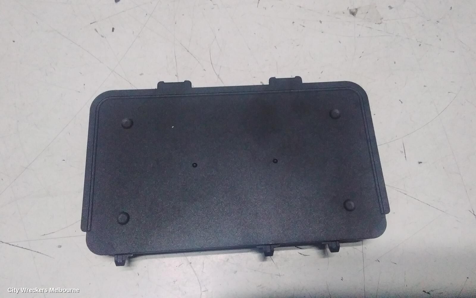 VOLKSWAGEN GOLF, GEN 8, 09/20-, 5NA980611A wireless charger module : 144004