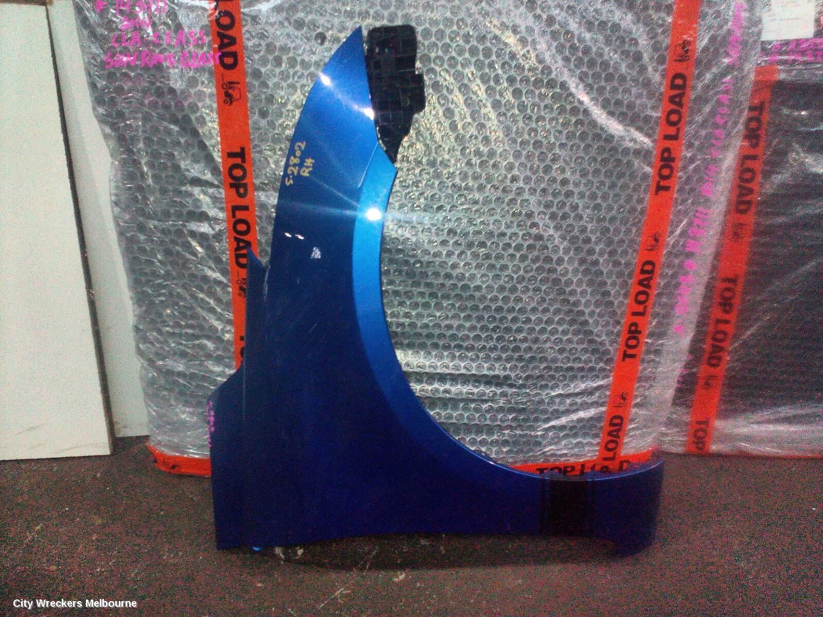SUZUKI SWIFT 2013 Right Guard