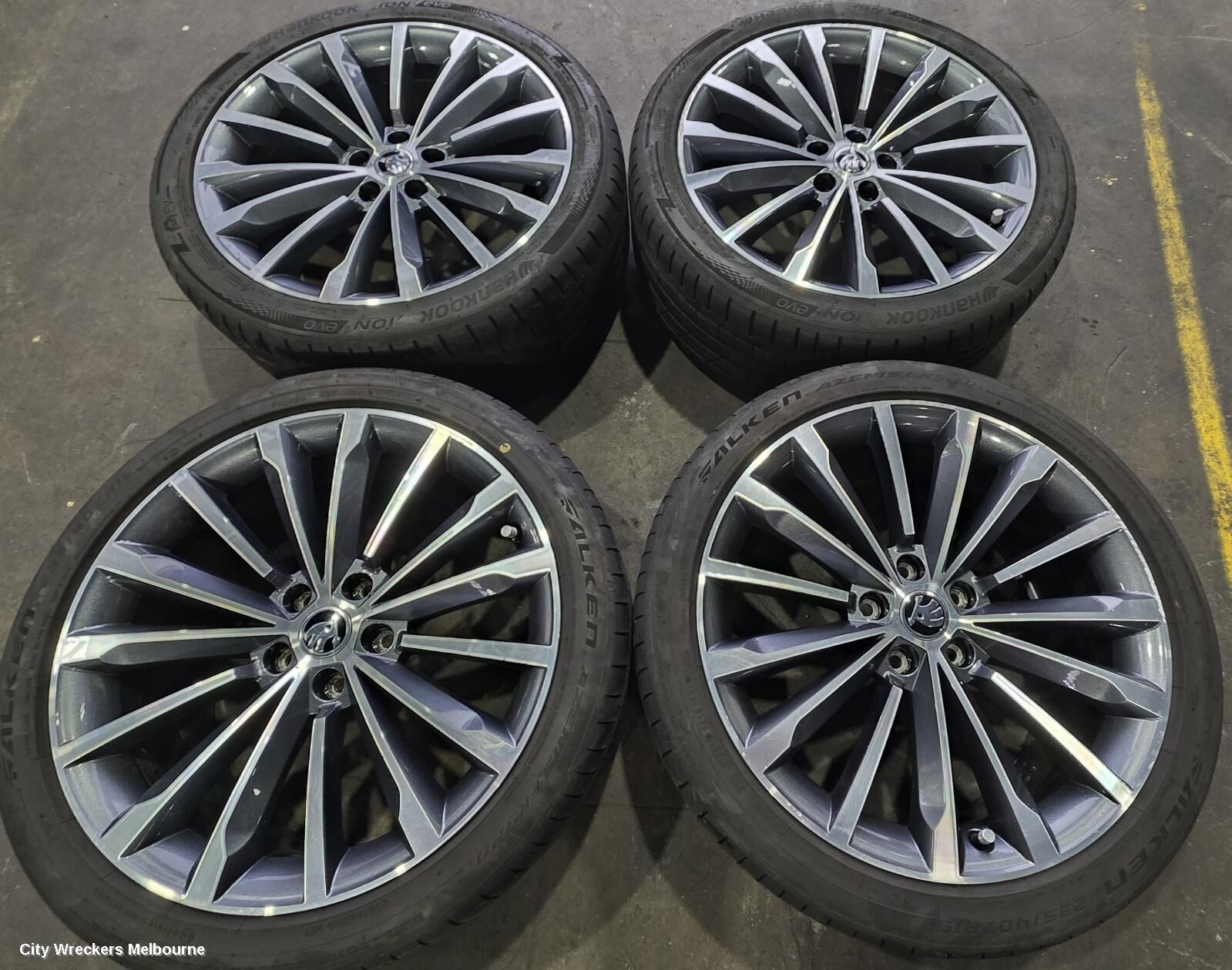 SKODA SUPERB 2017 Wheel Mag