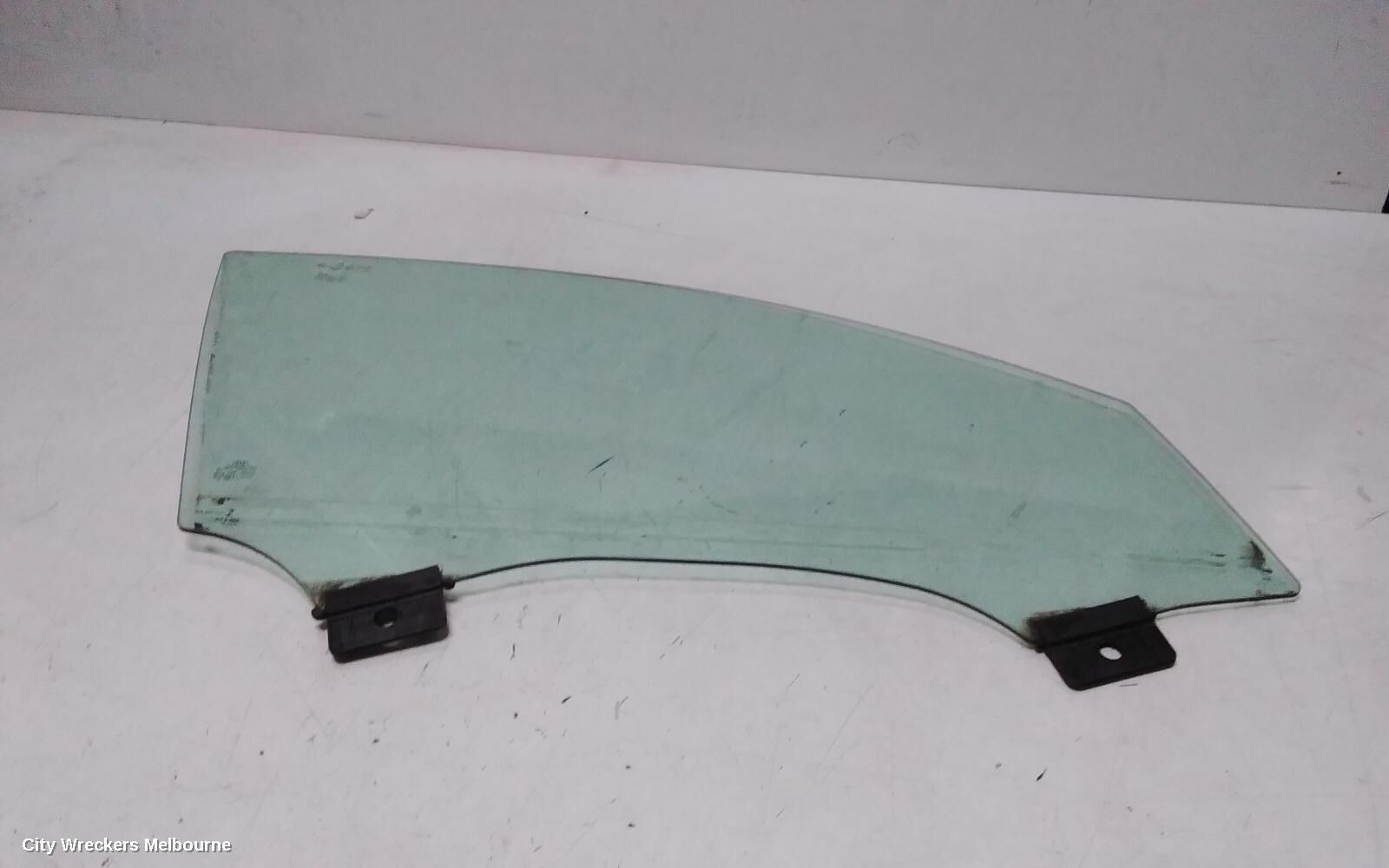 AUDI A6 2016 Right Front Door Window