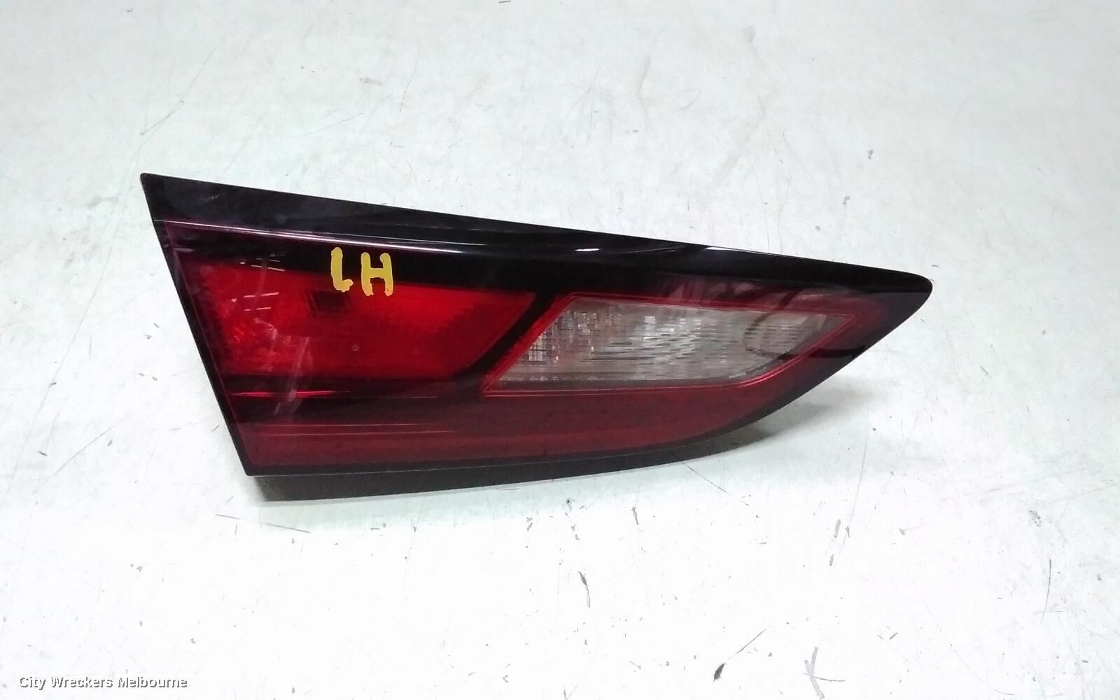 HOLDEN ASTRA 2018 Rear Garnish