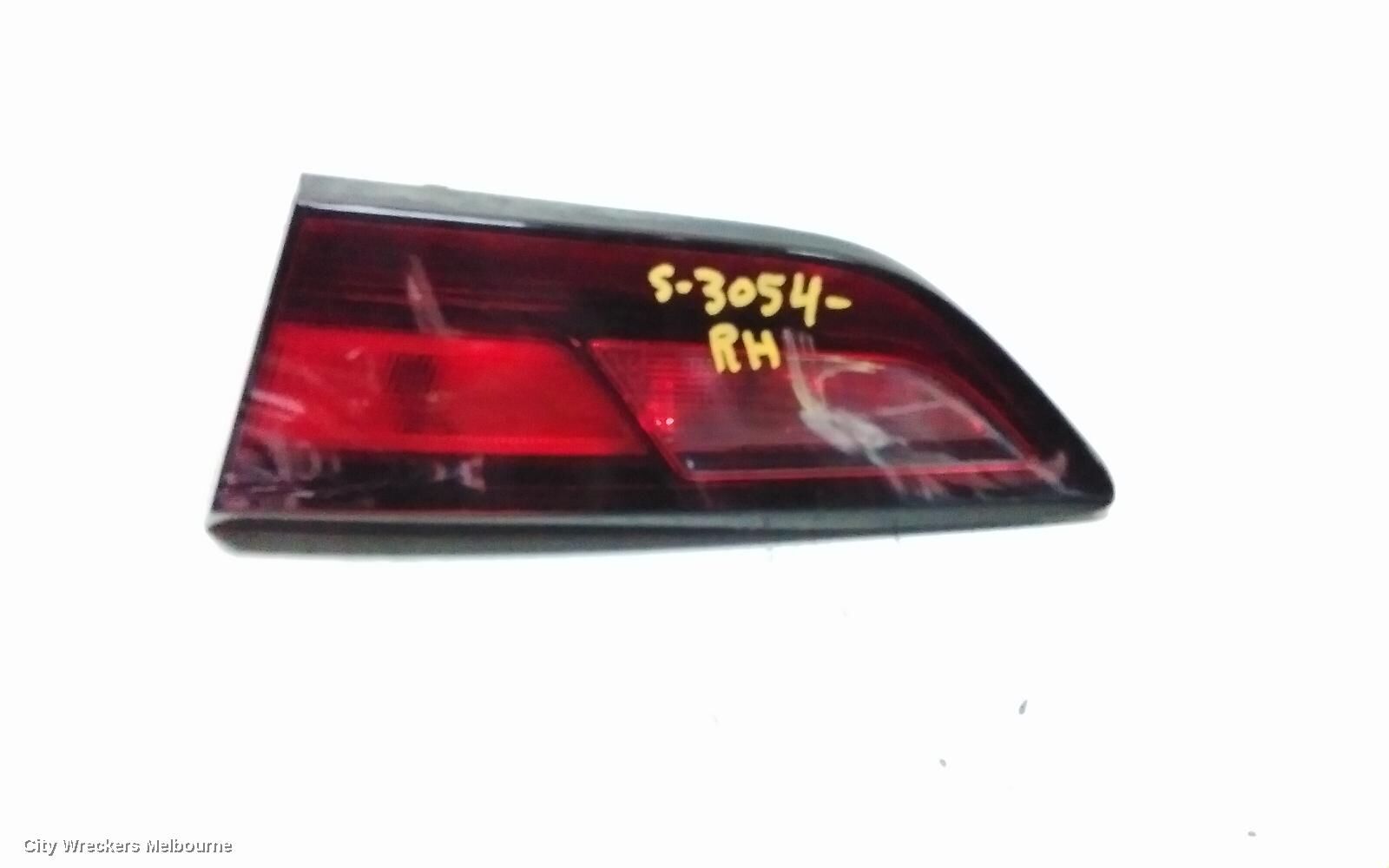 HOLDEN ASTRA 2018 Rear Garnish