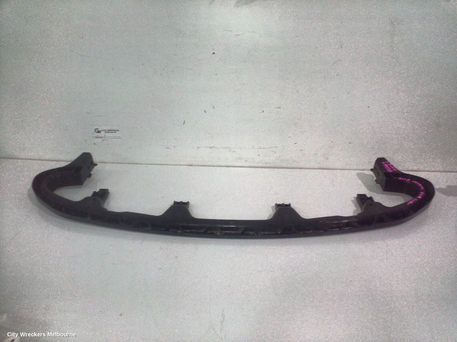 HOLDEN ASTRA 2018 F/Bar Reinforc/Brack