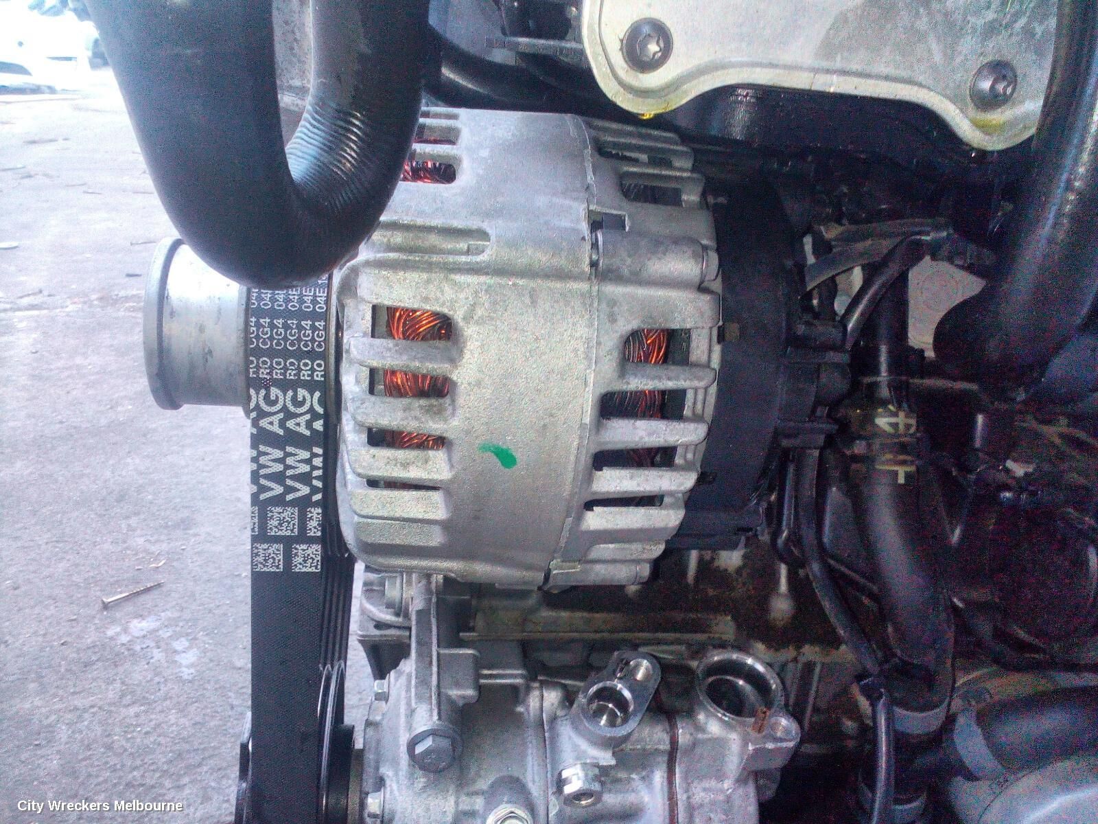 VOLKSWAGEN GOLF 2019 Alternator