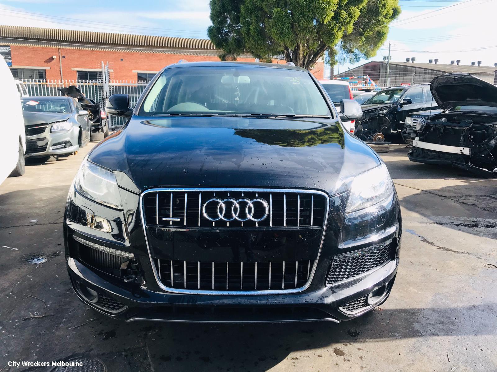 AUDI Q7 2009 Differential Centre