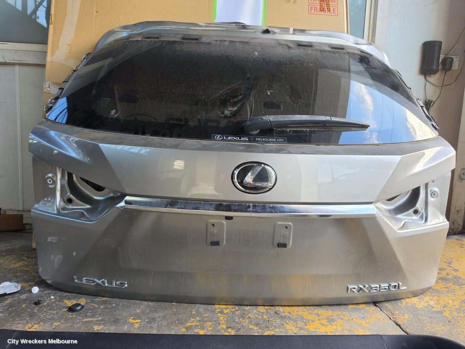 LEXUS RX SERIES 2018 Rear Garnish
