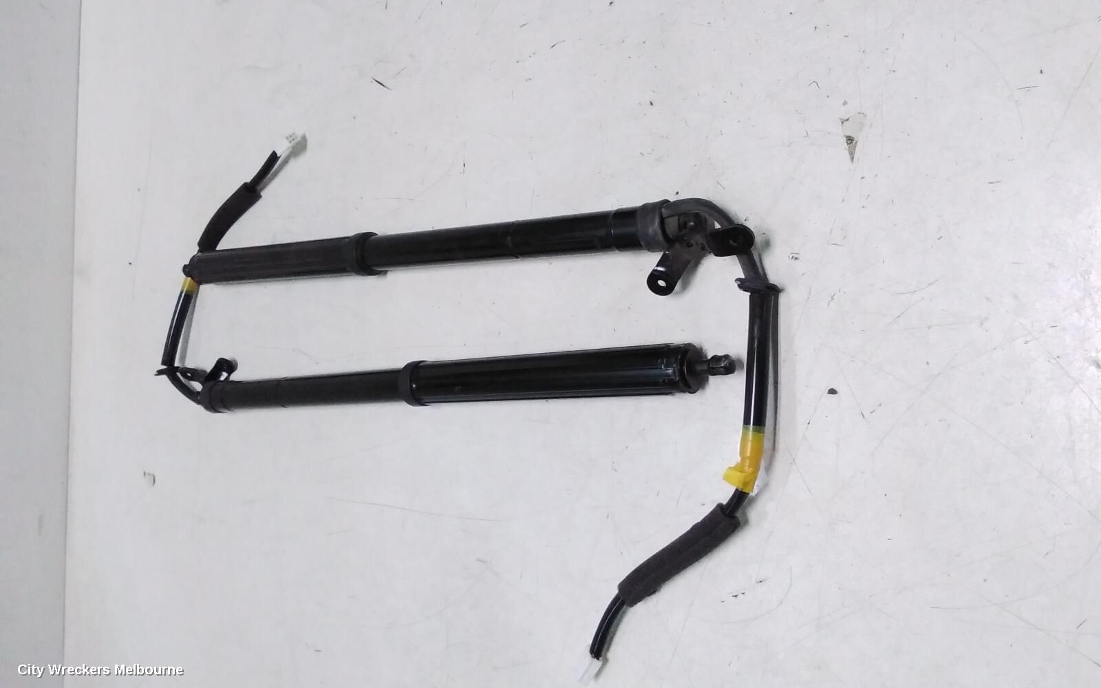 LEXUS RX SERIES 2018 Hatch Strut