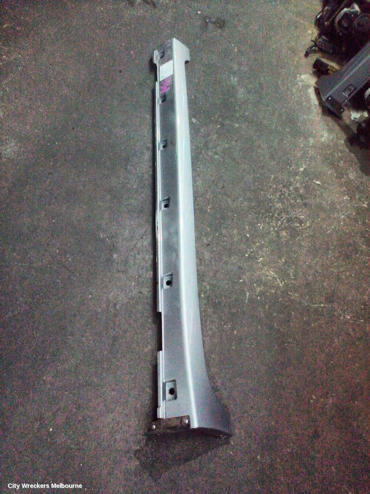 SUZUKI BALENO 2022 Side Step/Skirt
