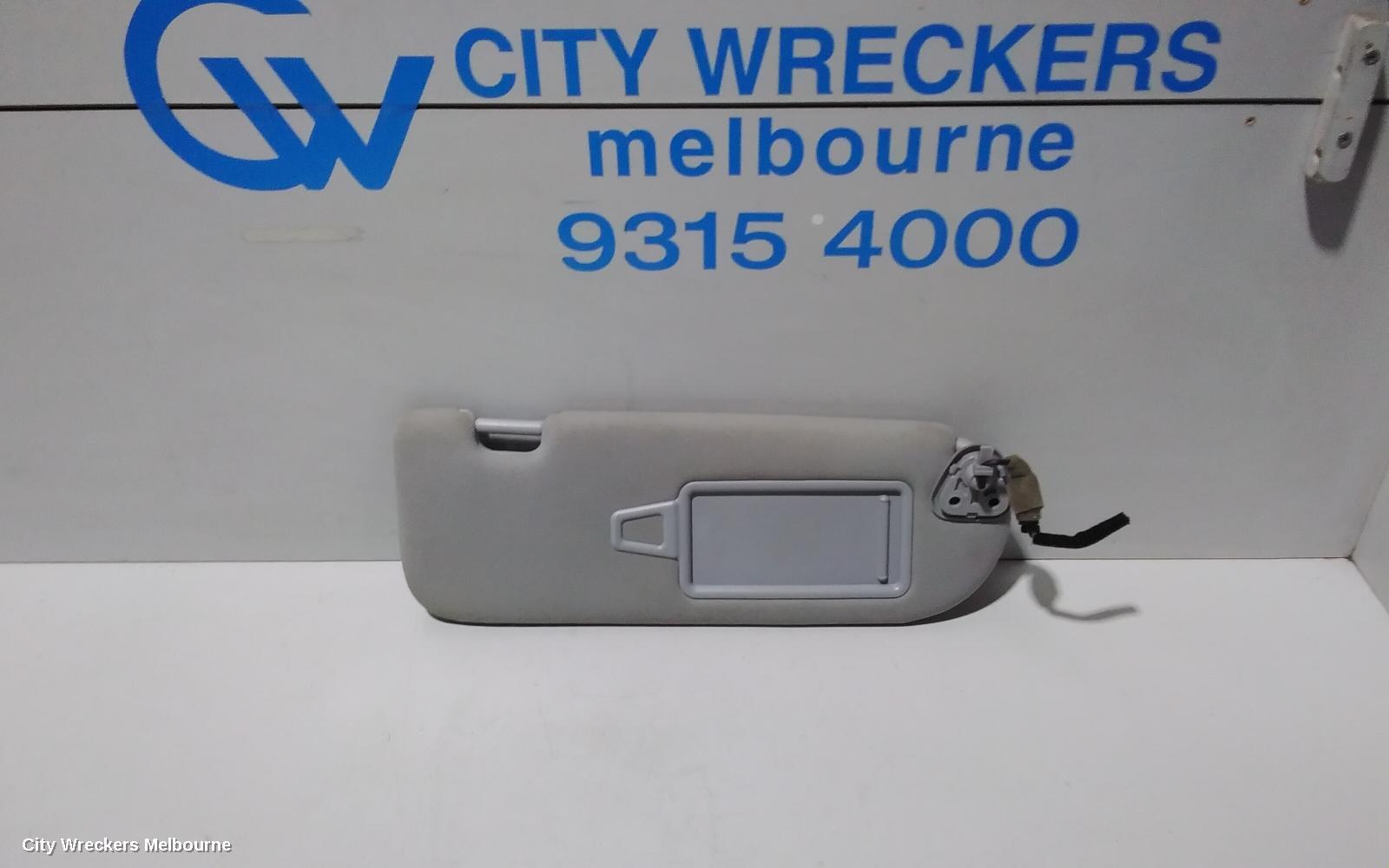 HYUNDAI I40 2015 Sunvisor
