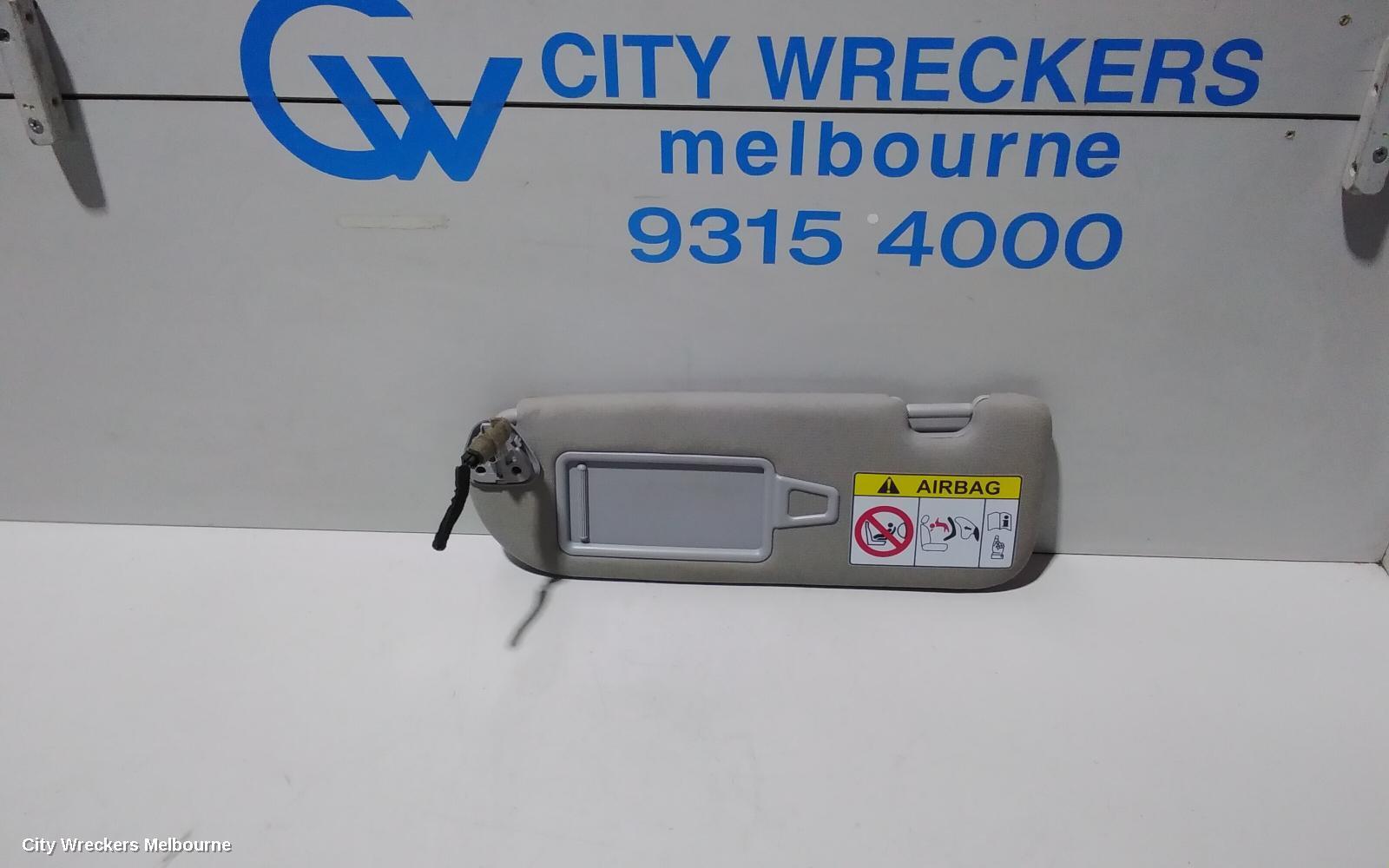 HYUNDAI I40 2015 Sunvisor