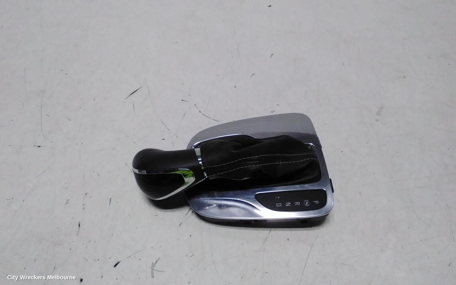 HOLDEN ASTRA 2018 Gear Stick/Shifter