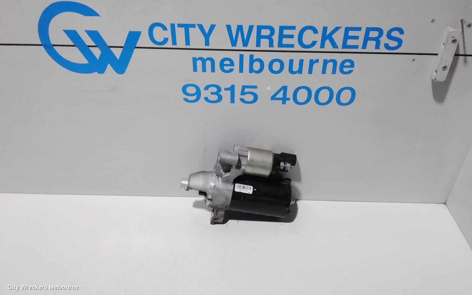 AUDI A4 2013 Starter