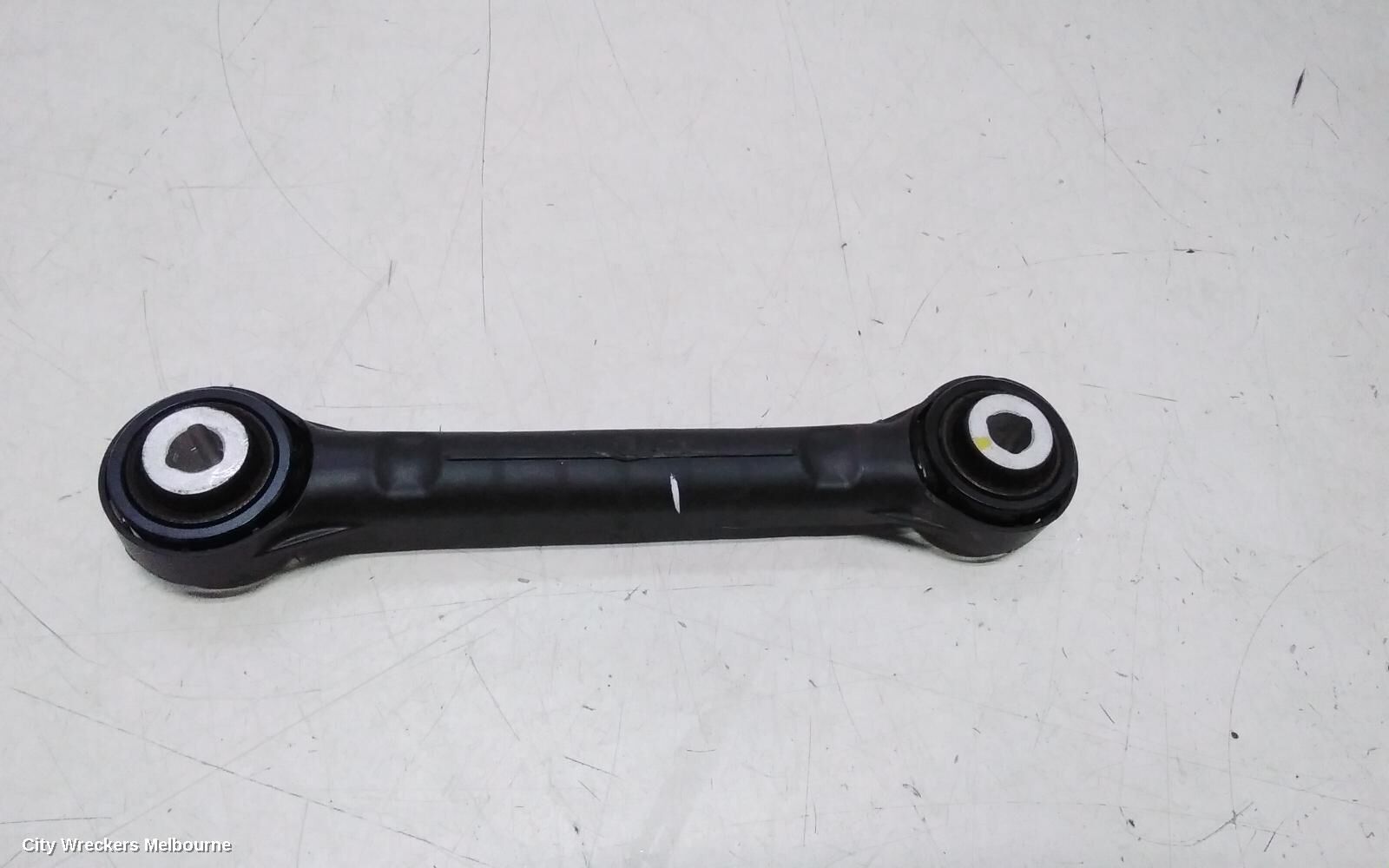 KIA SORENTO 2023 Right Rear Trailing Arm