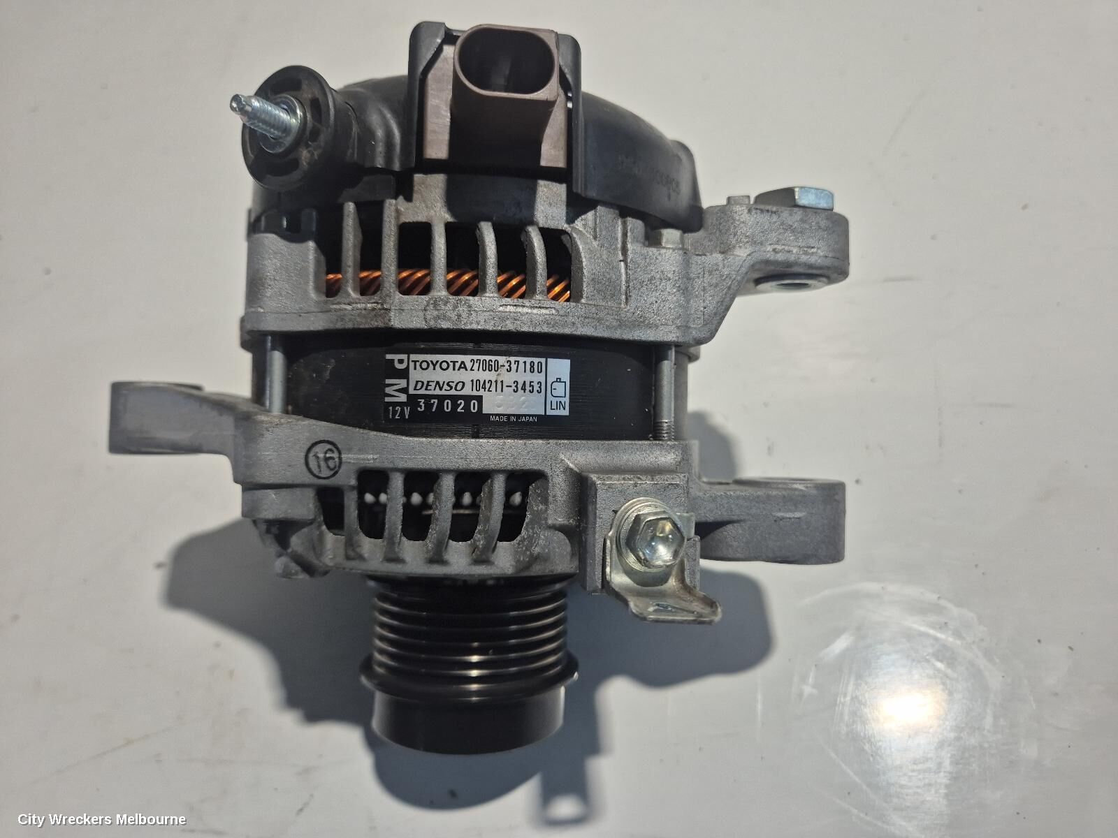 TOYOTA RAV4 2018 Alternator