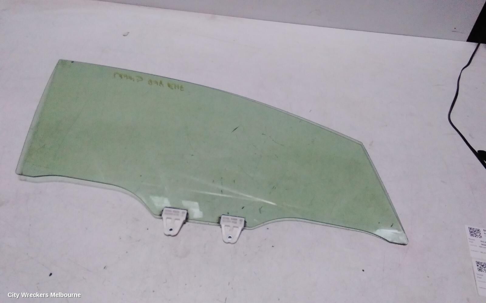 SUBARU LEVORG 2018 Right Front Door Window