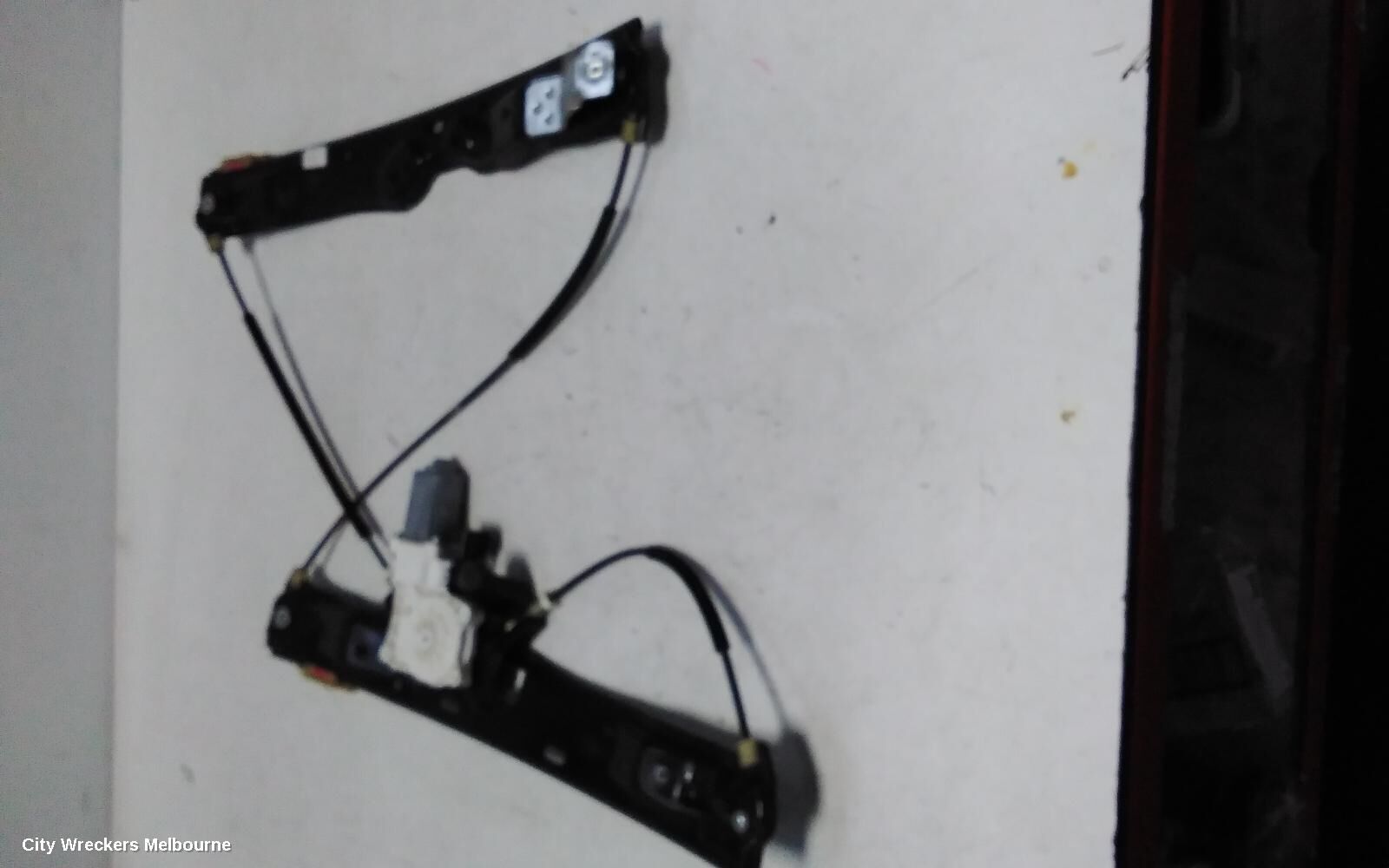 LAND ROVER DISCOVERY SPORT 2016 Right Front Window Reg/Motor