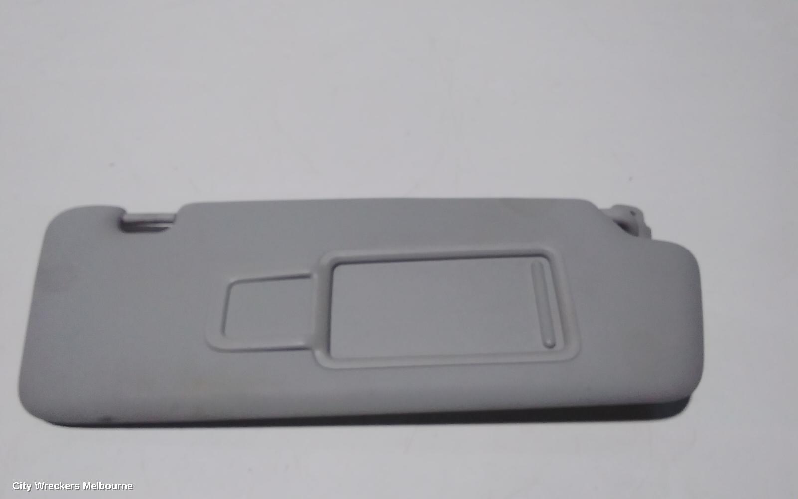 AUDI Q3 2014 Sunvisor