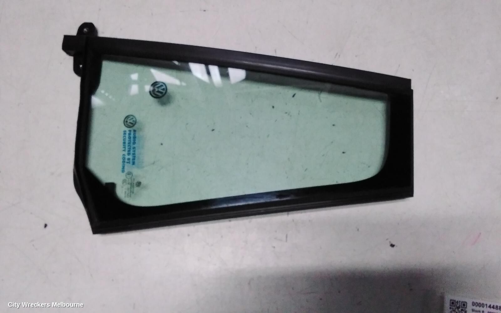 VOLKSWAGEN GOLF 2016 Left Rear 1/4 Door Glass