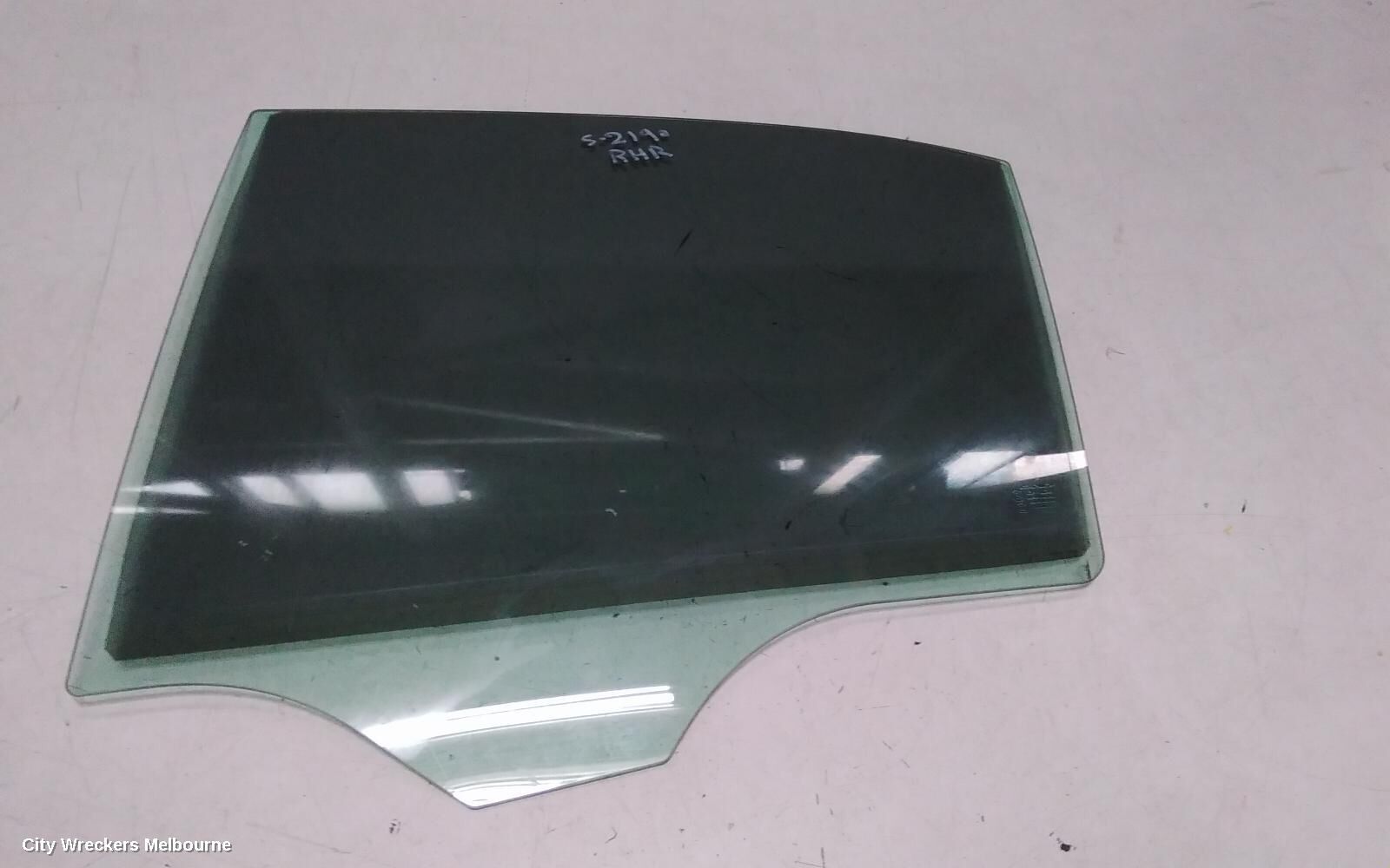 MERCEDES C CLASS 2012 Right Rear Door Window