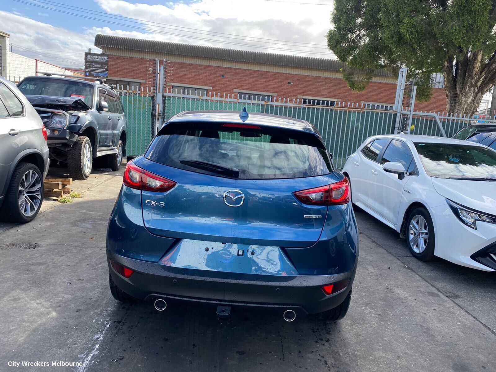 MAZDA CX3 2020 Left Rear Door Window