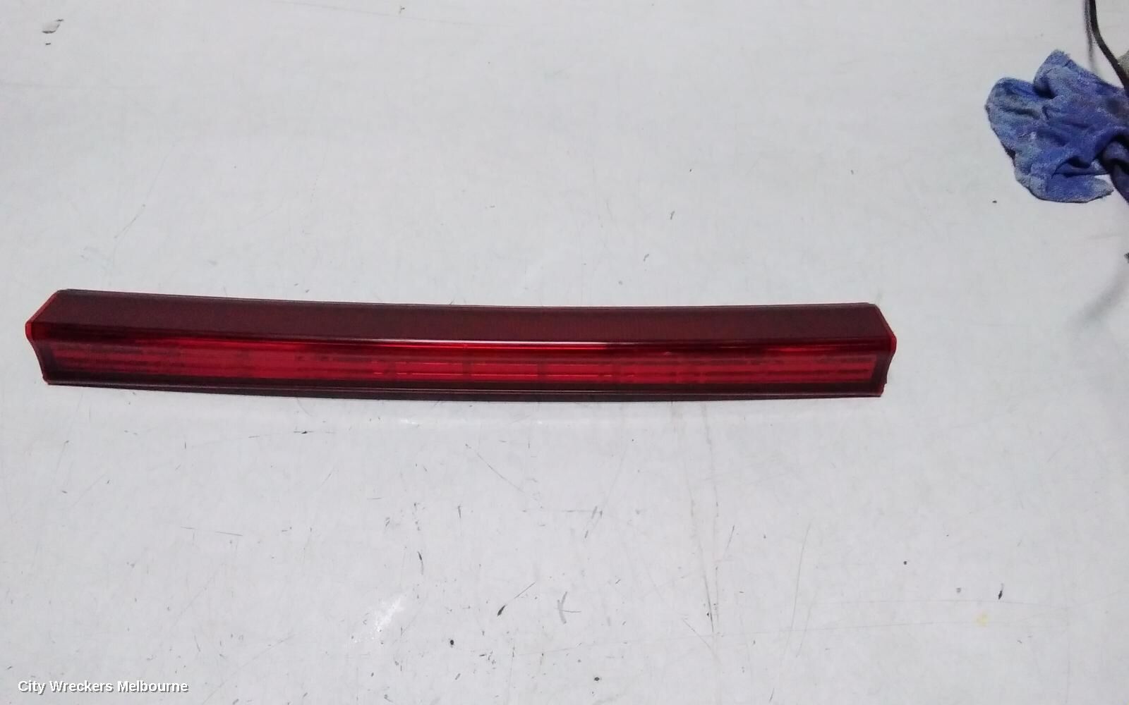 TOYOTA ESTIMA 2010 Rear Garnish