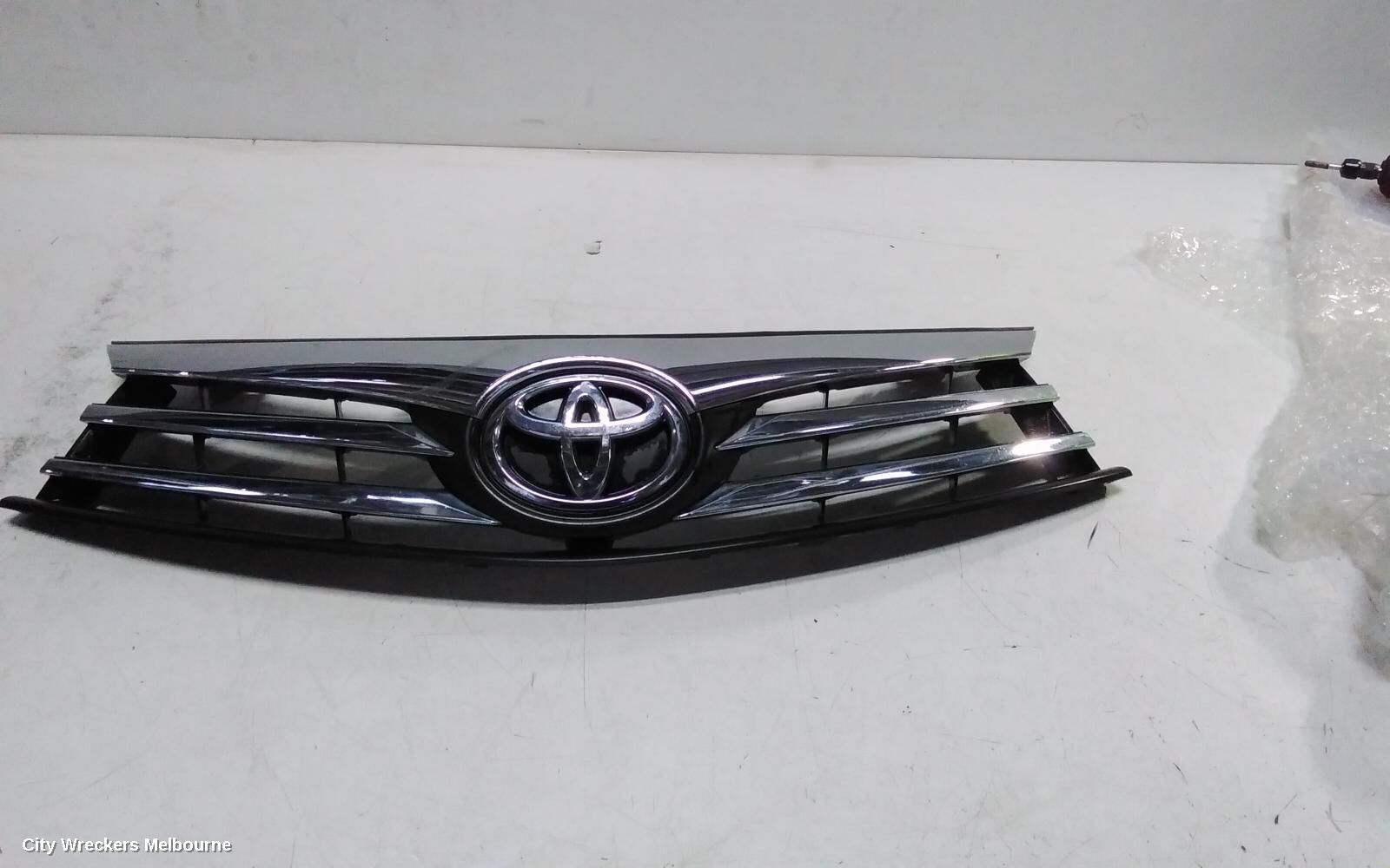 TOYOTA COROLLA 2014 Grille