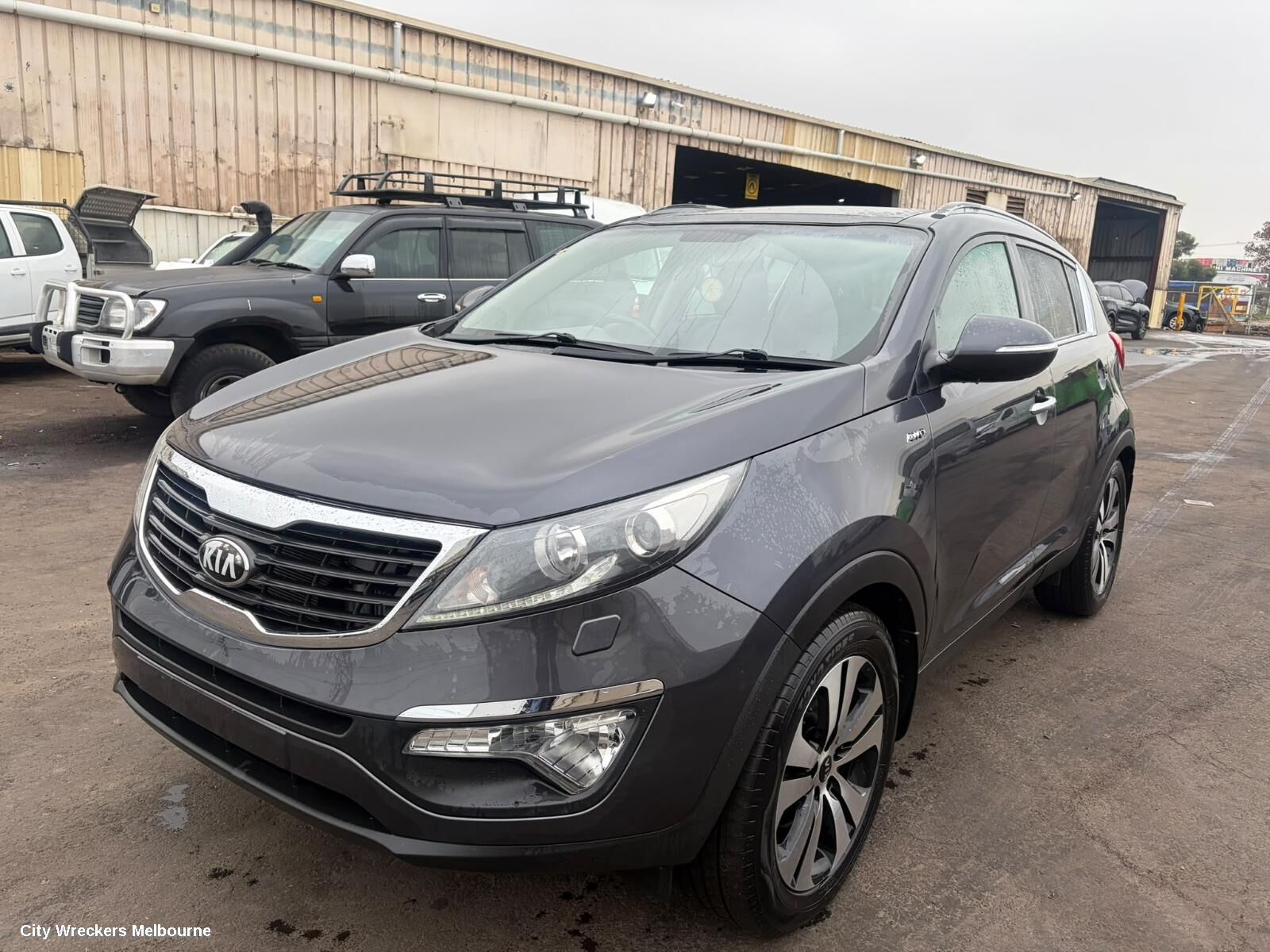 KIA SPORTAGE 2013 Left Taillight
