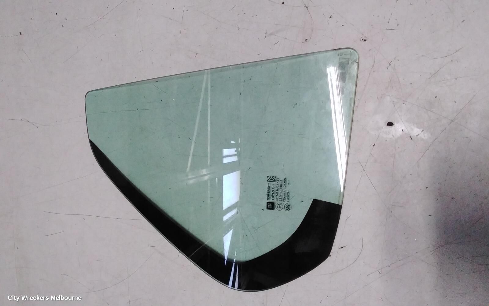 HOLDEN TRAX 2017 Right Rear 1/4 Door Glass