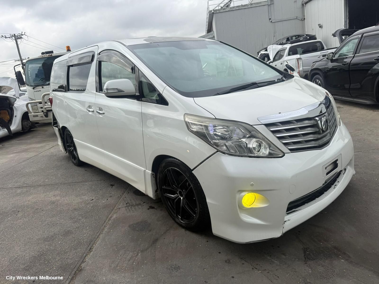 TOYOTA ALPHARD 2011 A/C Compressor
