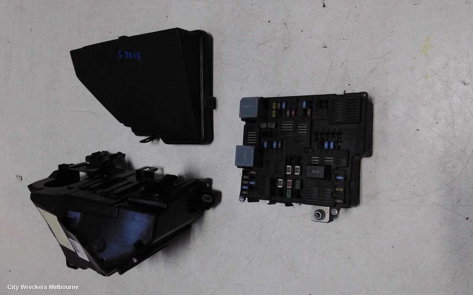 VOLVO XC90 2021 Fuse Box