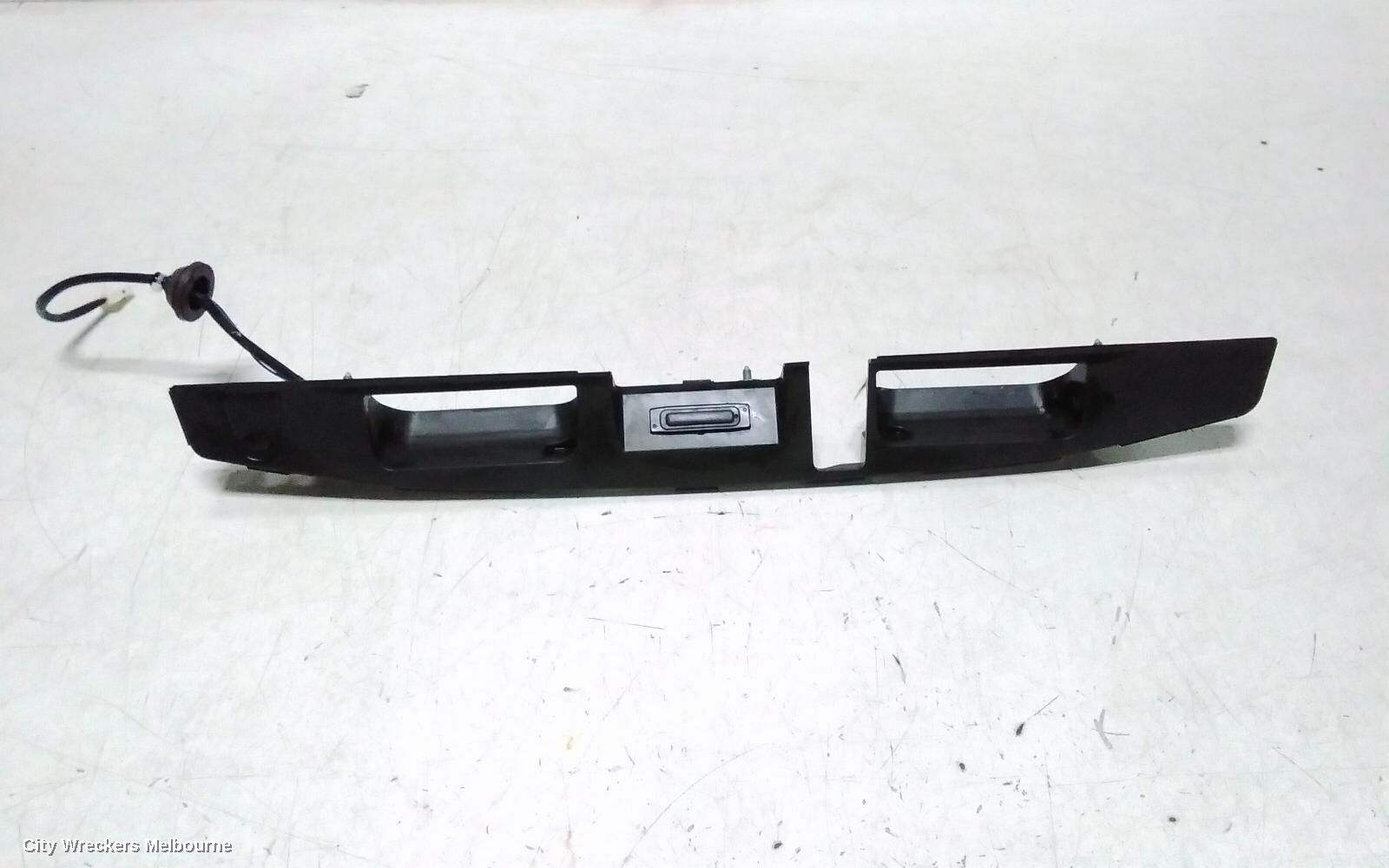 SUBARU OUTBACK 2018 Tailgate Handle