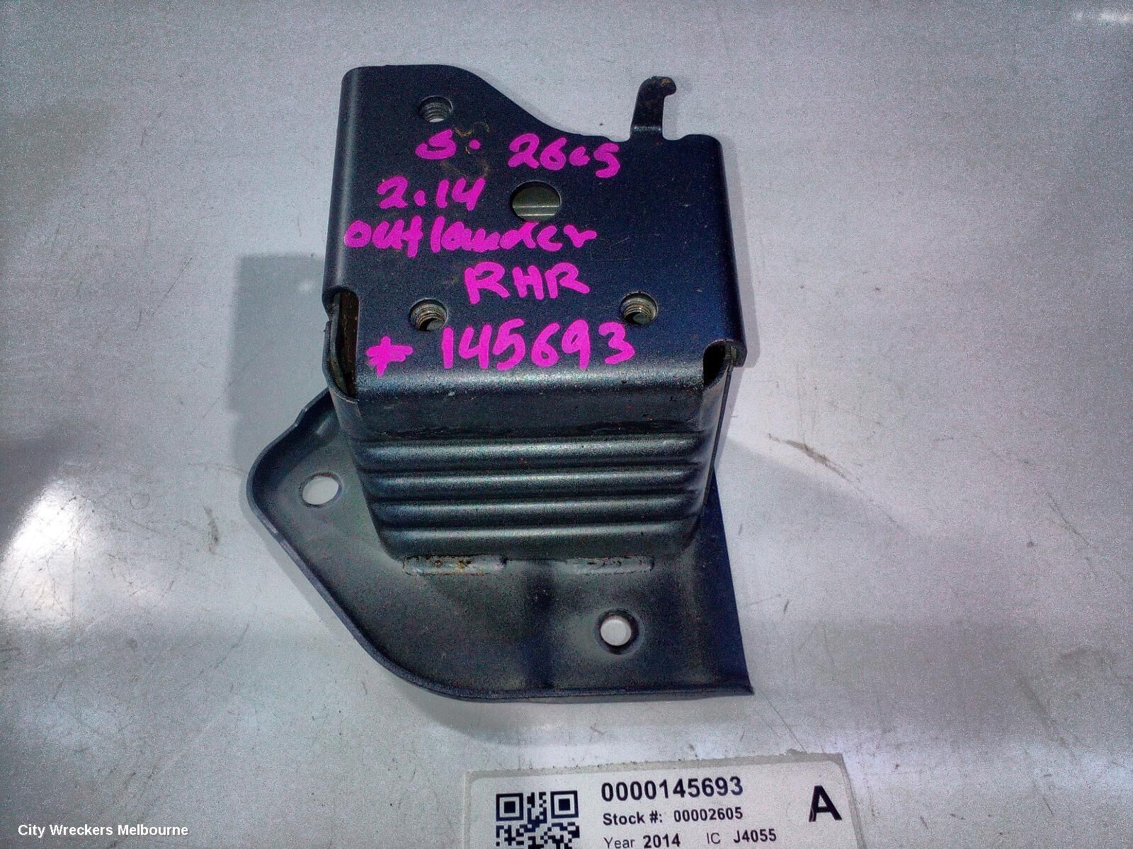 MITSUBISHI OUTLANDER 2014 R/Bar Bracket/Reinfo