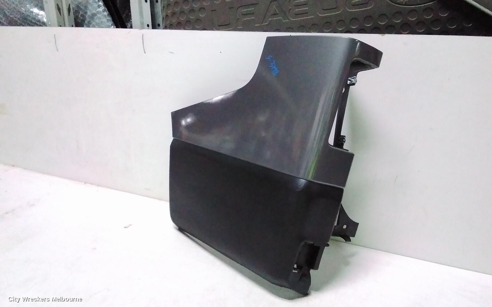 RENAULT TRAFIC 2019 Rear Bumper
