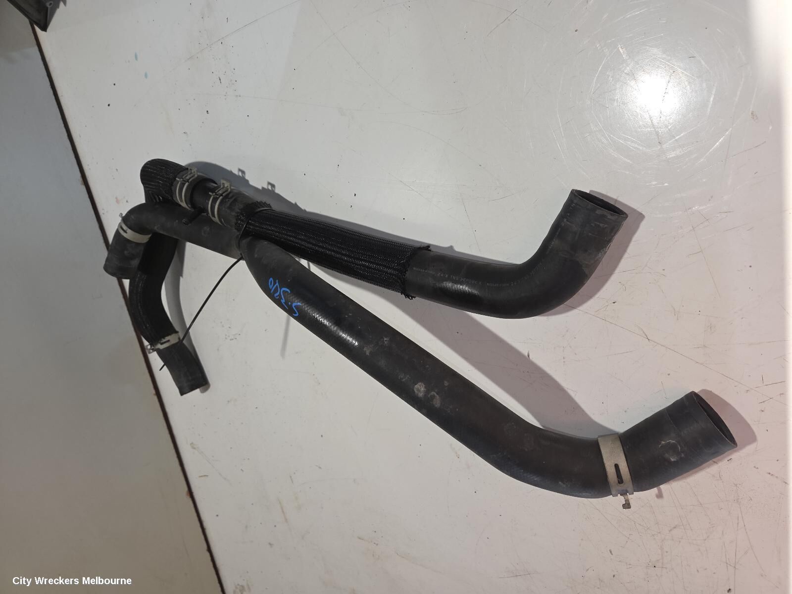 MITSUBISHI OUTLANDER 2025 Water Pipes/Outlets