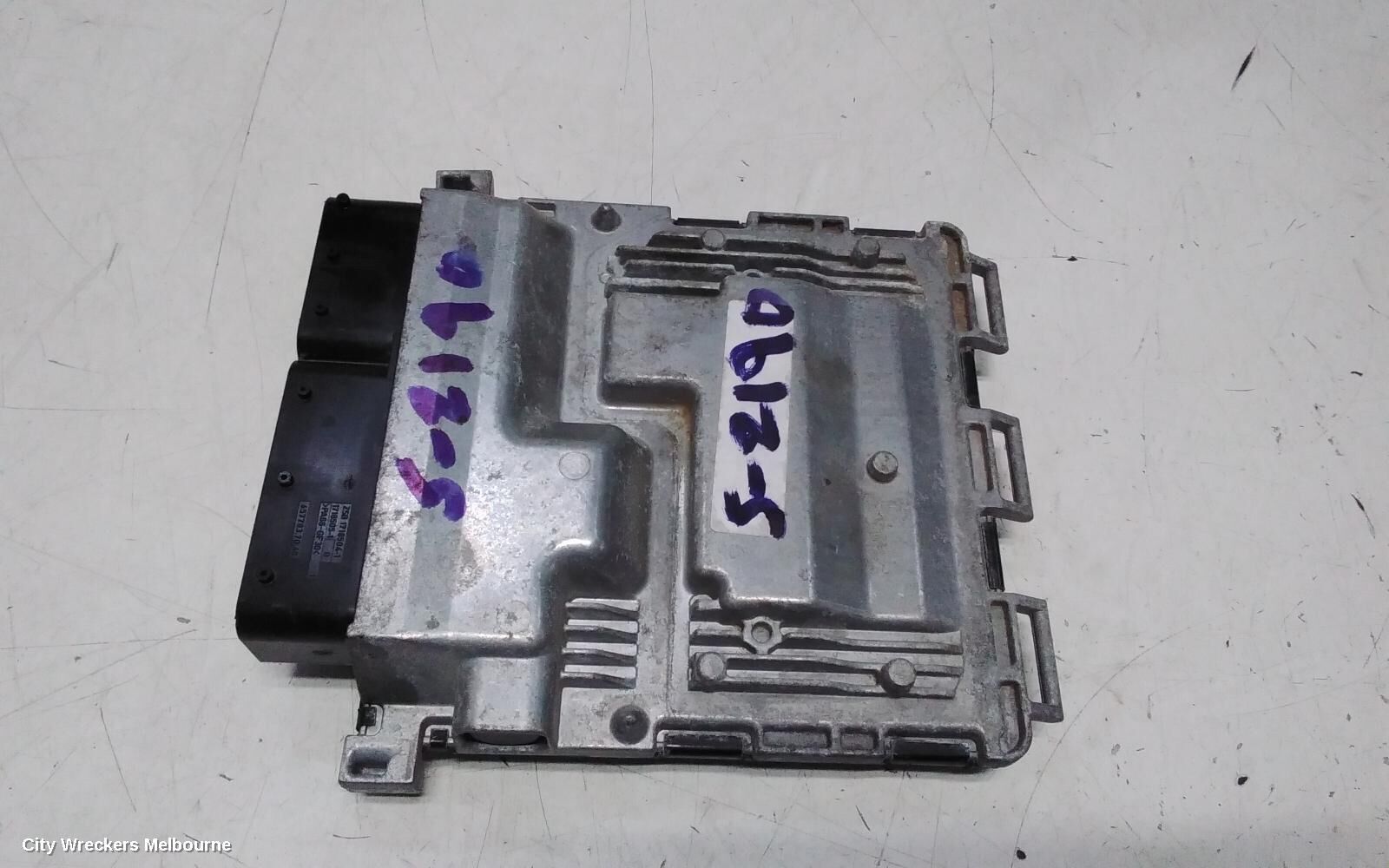 MERCEDES C CLASS 2012 Ecu