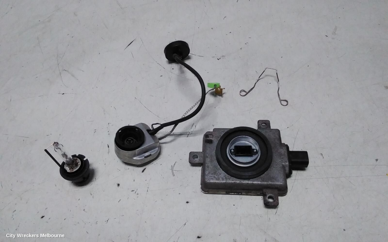 MITSUBISHI PAJERO 2008 Left Headlamp