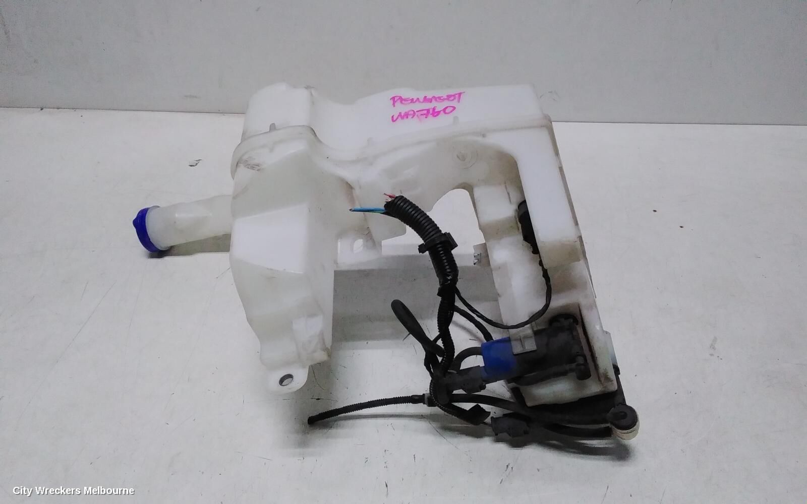 PEUGEOT 508 2012 Washer Bottle
