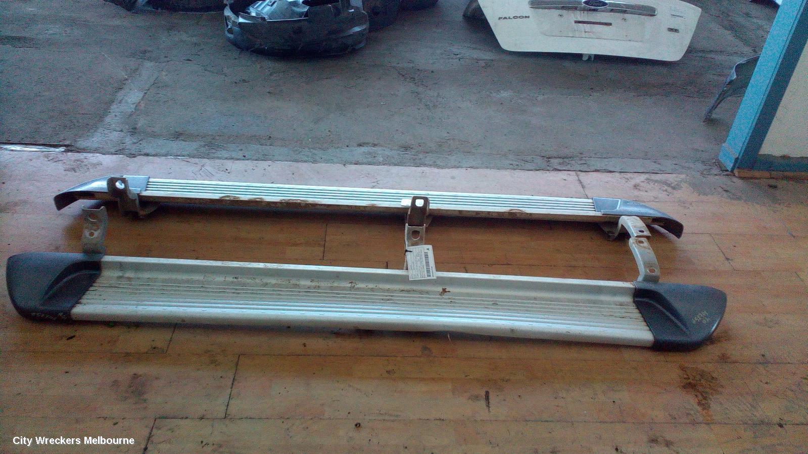 FORD RANGER 2012 Side Step/Skirt