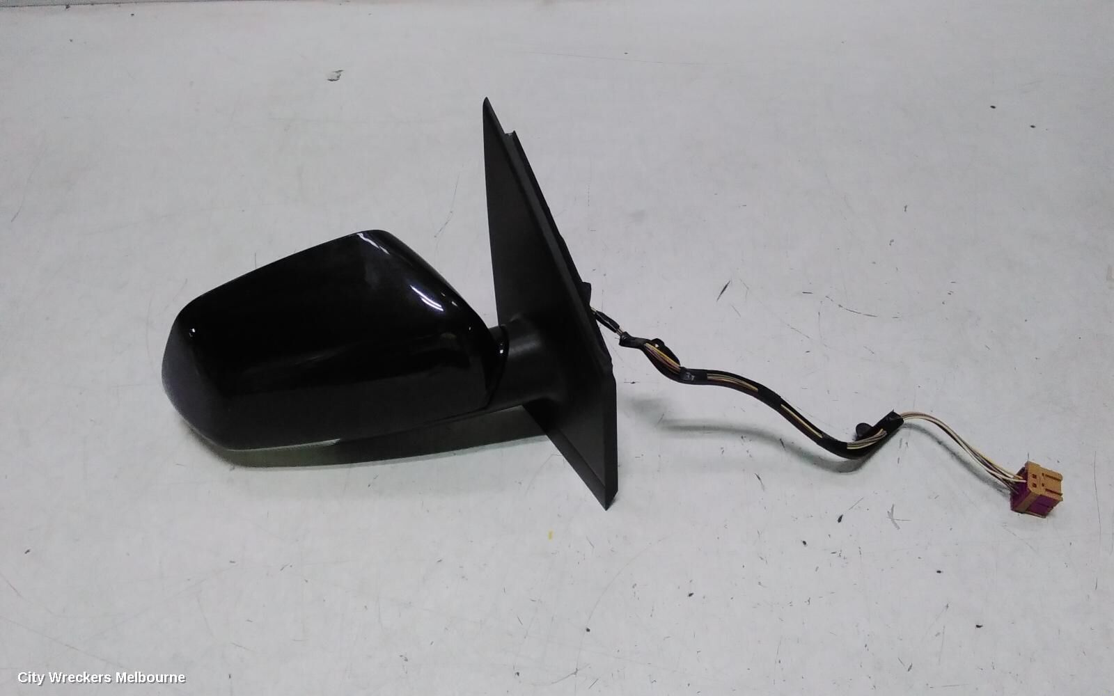 VOLKSWAGEN POLO 2008 Right Door Mirror