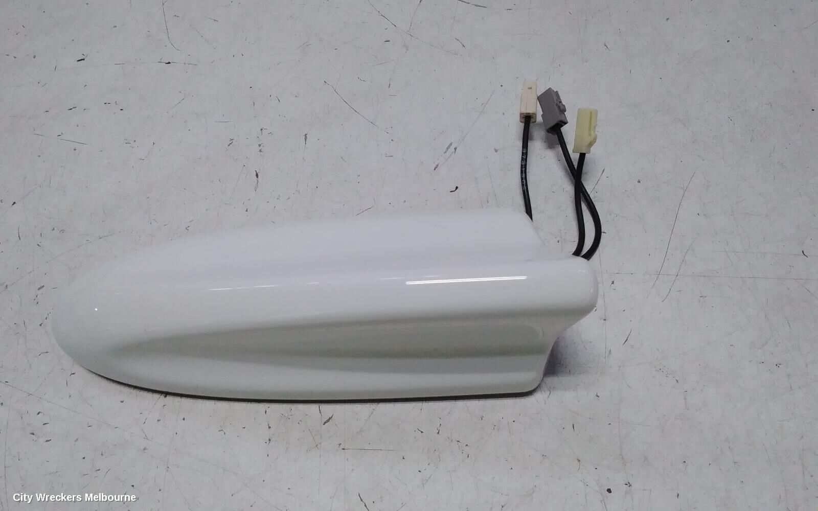 MITSUBISHI ASX 2020 Antenna